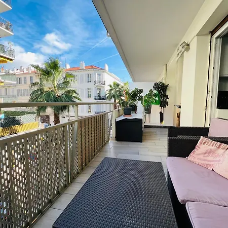 Luxury Terrace Walk To Palais Διαμέρισμα *